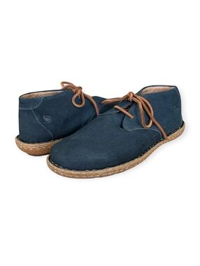 BORN Nuala ll Navy Blue Suede Leather Chukka Boots Shoes Boho Comfort Size 7